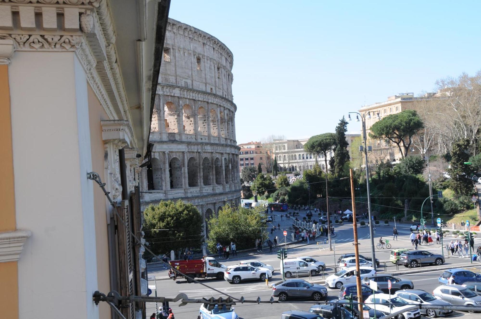 A Casa Di Lu, Al Colosseo - Guest House Roma Ngoại thất bức ảnh