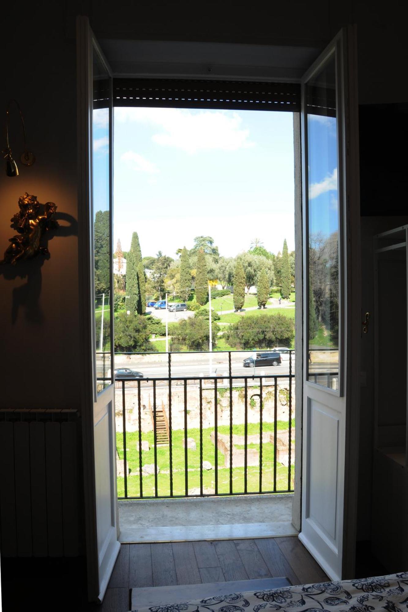 A Casa Di Lu, Al Colosseo - Guest House Roma Ngoại thất bức ảnh