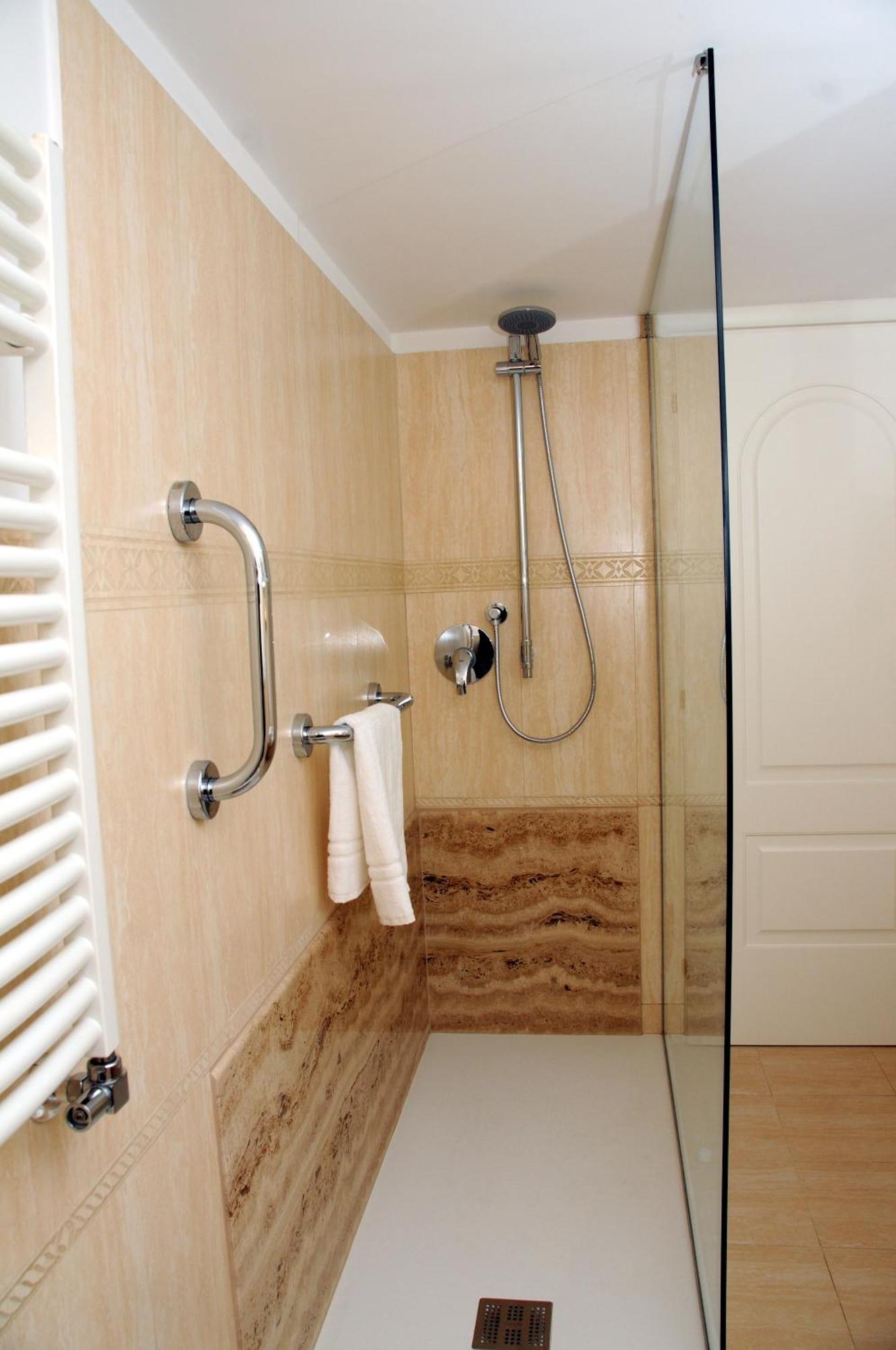 A Casa Di Lu, Al Colosseo - Guest House Roma Ngoại thất bức ảnh