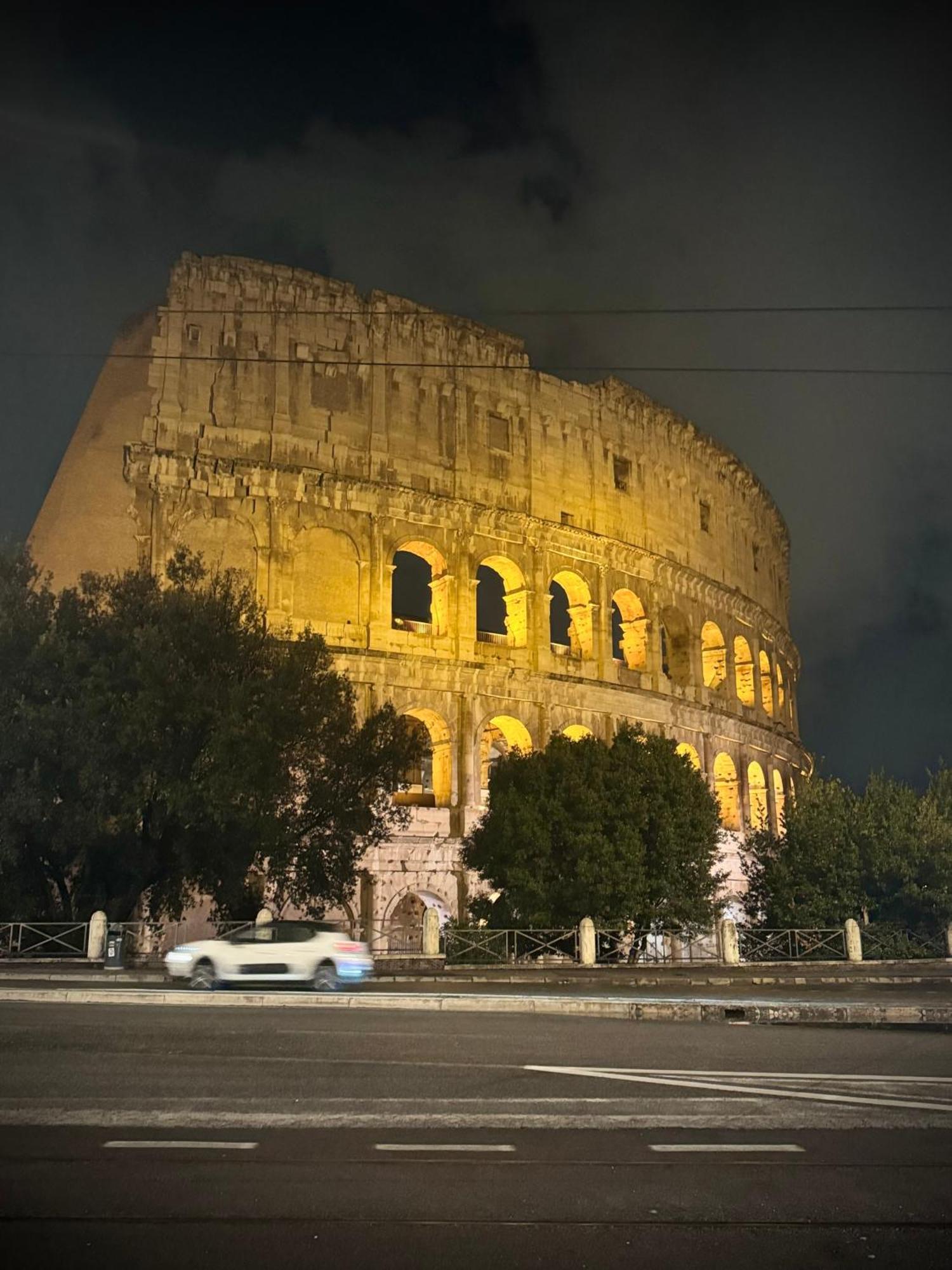 A Casa Di Lu, Al Colosseo - Guest House Roma Ngoại thất bức ảnh